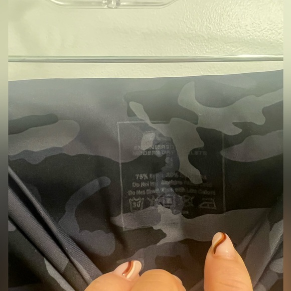 Echt Scrunch Butt Camo Legging - Picture 3 of 3